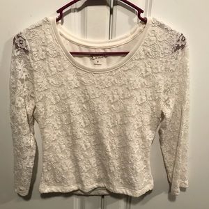 Cute lacy cropped blouse